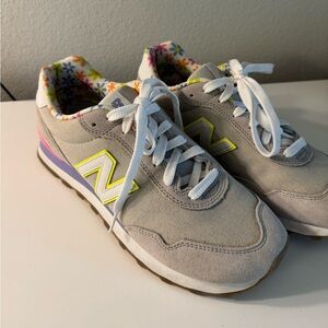 Flower New Balances